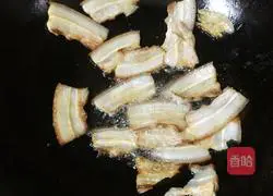 Illustration of how to make pork with pickled vegetables 13