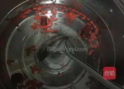 Illustration of how to make egg glutinous rice soup 2