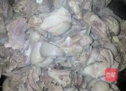 Illustration of how to make dry pot mutton 2