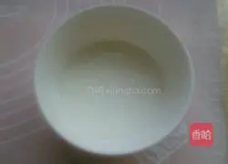 Illustration of how to make egg soup 3