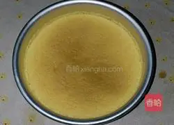 Illustration of making local egg chiffon cake 19