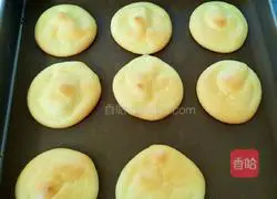 Illustration of how to make strawberry cream Becks 14