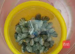 Illustration of how to make spicy fried clams 2