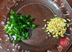 Illustration of how to make Hakka style pickled noodles 3