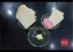 Illustration of how to make bread pizza 1