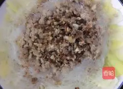 Illustration of how to make meat minced garlic, vermicelli and baby cabbage 7