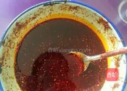 Illustration of Shaanxi Jiushui fish dough making 5