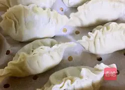 Fashion Mom teaches you how to make steamed dumplings filled with vegetables and tofu stuffing Illustration 3