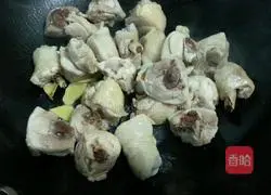 Illustration of braised chicken legs 4