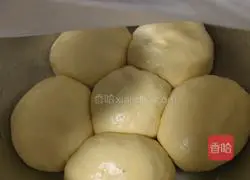 Illustration of how to make steamed bread 9