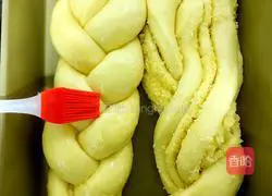 Coconut braided bread recipe 18