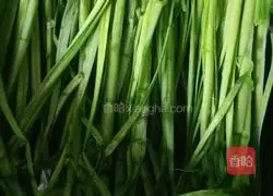 Illustration of how to make leek and tofu box 2