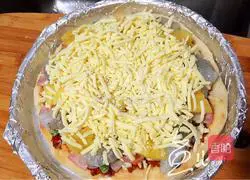 Pineapple and shrimp pizza recipe 16