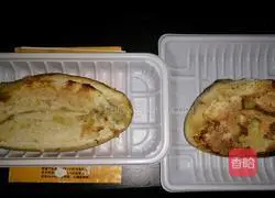 Illustration of how to make golden worm bread (banana meringue bread imitation baguette series) 7