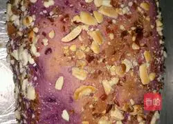 Illustration of how to make Haakon bread (banana, purple sweet potato puree) 5