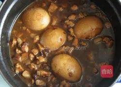 Illustration of how to make braised pork rice with mushrooms 5