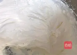 raisins Illustration of how to make cream cake roll 15