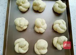 Illustration of how to make oil-free bread 10