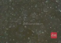 Illustration of how to make homemade pearl milk tea 3