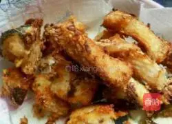 Illustration of how to make spicy fish cubes in dry pot 5