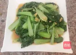 Illustration of how to make stir-fried Shanghai greens 7