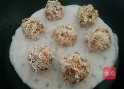 Illustration of how to make spiced pearl meatballs 7