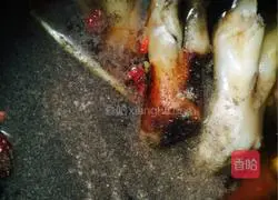 Illustration of spicy lamb trotters 6