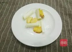 Illustration of how to make pickled pepper pig skin 4