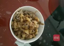 Illustration of how to make hot soup with noodles 8