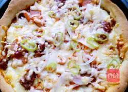 Illustration of how to make sausage pizza 8