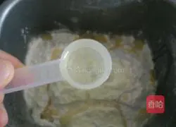 Illustration of how to make sweet bread 9