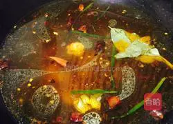 Illustration of how to make spicy beef vermicelli 5