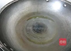 Illustration of how to make fried and stuffed green peppers 8