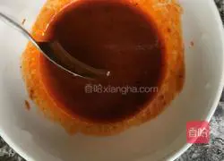 Illustration of how to make kimchi and pork ribs pot 4