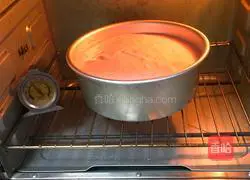 Illustration of how to make dragon fruit chiffon cake 17