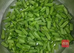 How to make Shanxi braised beans and noodles Illustration 1