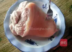 Illustration of how to make secret sauce elbow 7