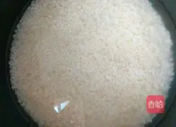 Illustration of the simple method of filling pork with sand 6