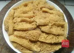 Illustration of how to make steamed pork with millet flour 11