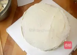 Illustration of how to make Doraemon birthday cake 6