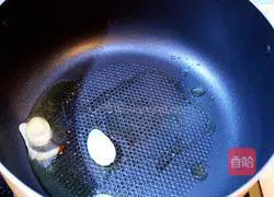 Illustration of how to make kimchi chili sauce soup 2