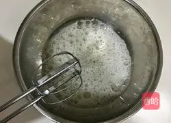 Illustration of how to make eight-inch heart-shaped chiffon cake 6