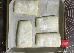 Tuna Pocket Pizza Recipe Illustration 15