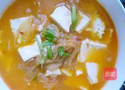 Korean spicy cabbage and tofu soup recipe 5