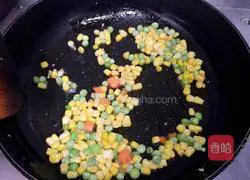 Assorted Toast Curry Fried Rice Recipe Illustration 4