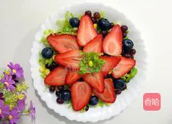 Illustration of how to make fruit and vegetable salad 9