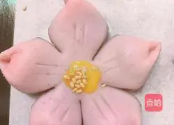 Sakura Illustration of how to make the crispy and pigment-free dragon fruit version 12