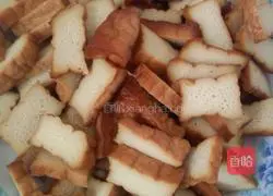 Illustration of how to make braised pork and vegetables with dried tofu 2