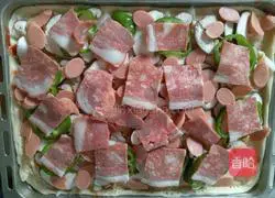 Illustration of how to make bacon pizza 6