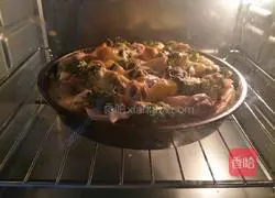 Illustration of how to make mixed vegetable pizza 11